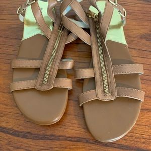 🛍👠 Michael Kors sandals